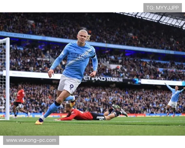 哈兰德终结依赖对曼城战术结构与体系运行的影响分析